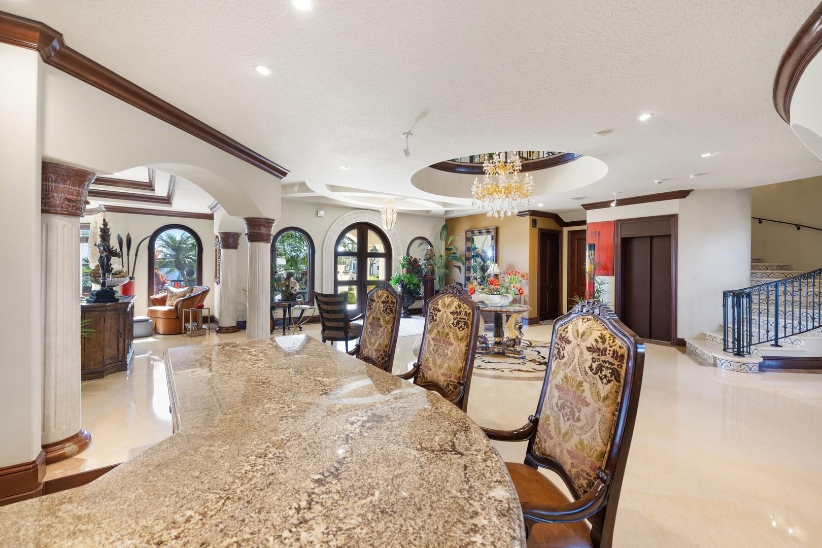 RIO VISTA ISLES - Residential