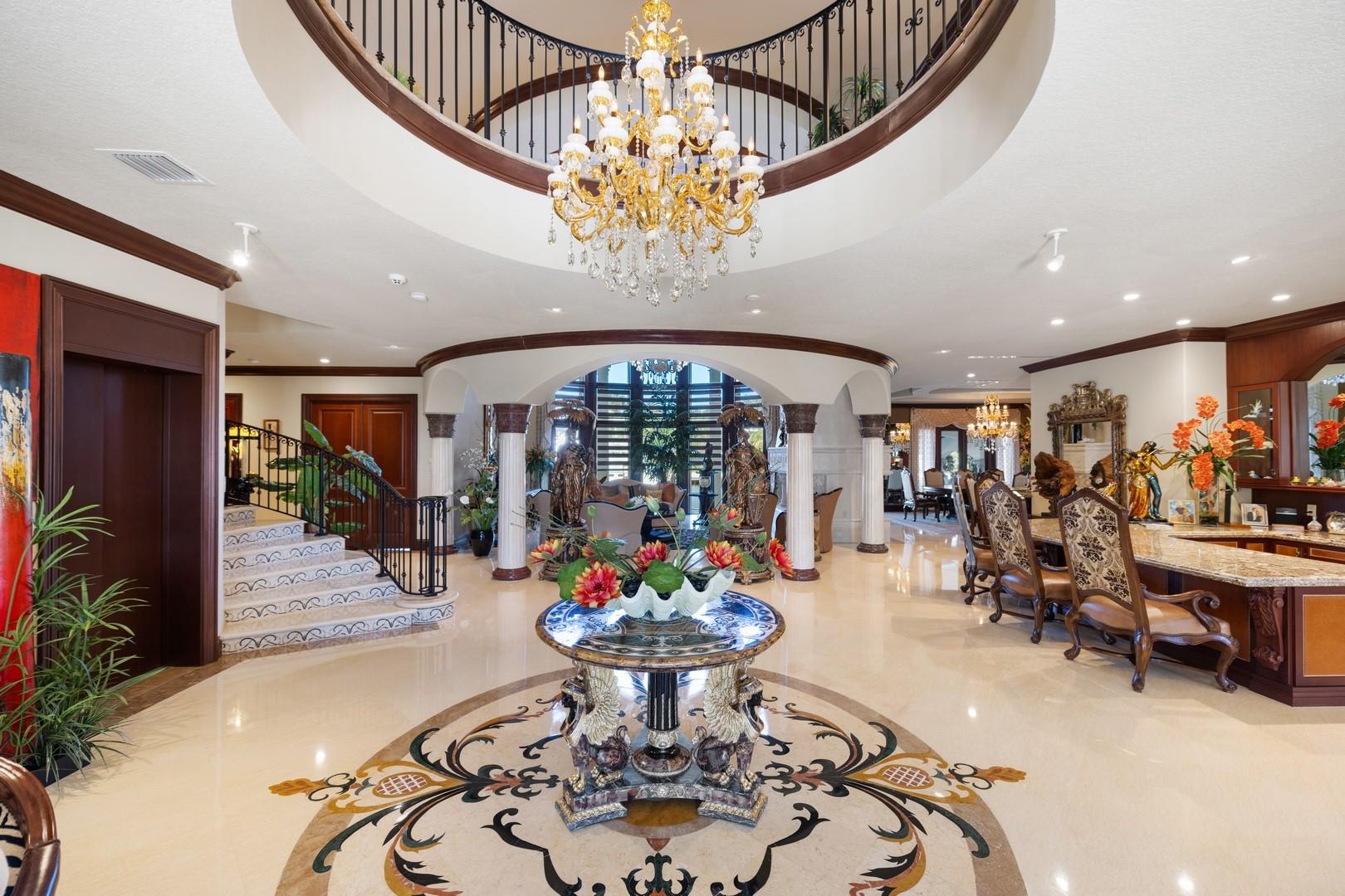 RIO VISTA ISLES - Residential