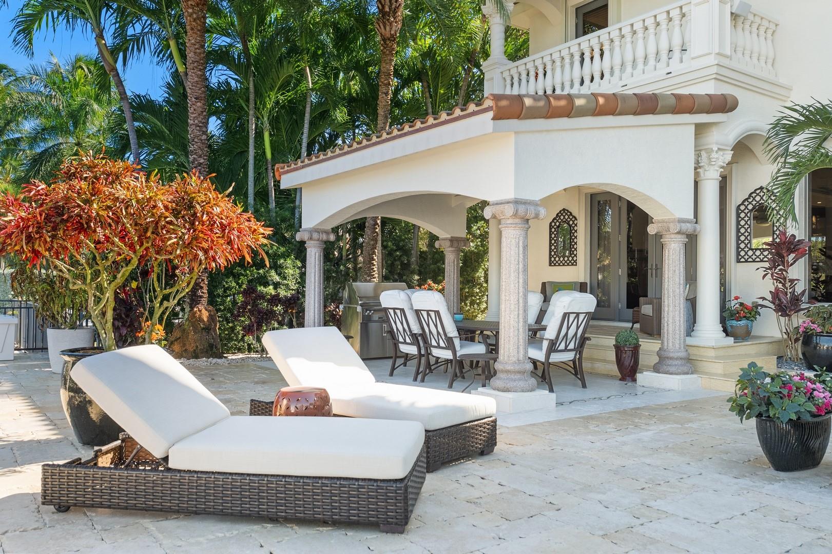 RIO VISTA ISLES - Residential