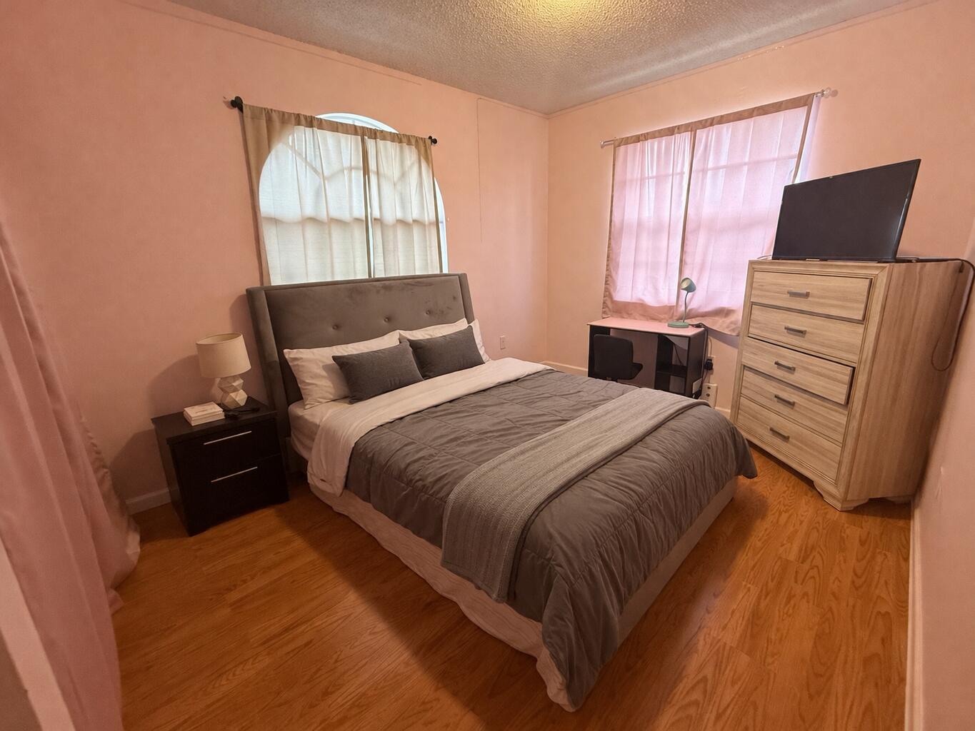 CORAL SPRINGS COUNTRY CLUB - Residential