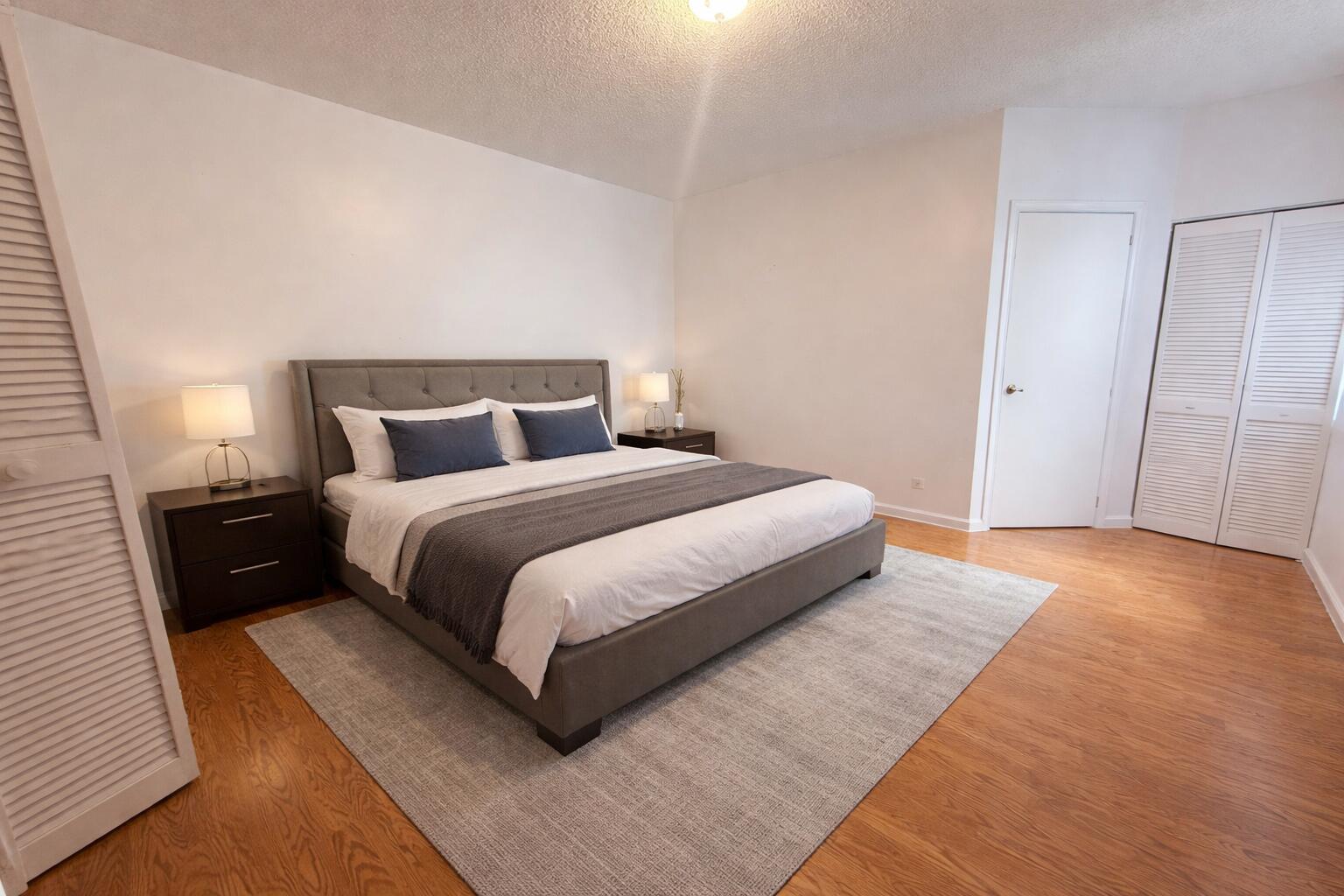 CORAL SPRINGS COUNTRY CLUB - Residential