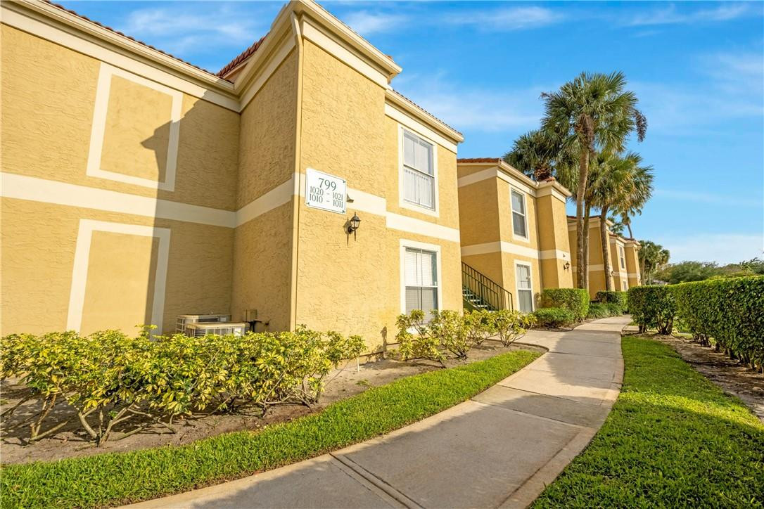 SAVANNAH AT RIVERSIDE CONDO - Residential Lease