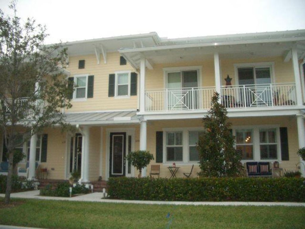 Photo of 1135 N Community Drive, Jupiter, FL 33458 (MLS # R10734734)