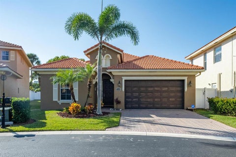 Featured picture for the property R10767853