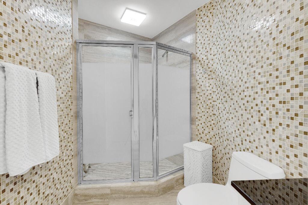 TDR TOWER III CONDO - Residential