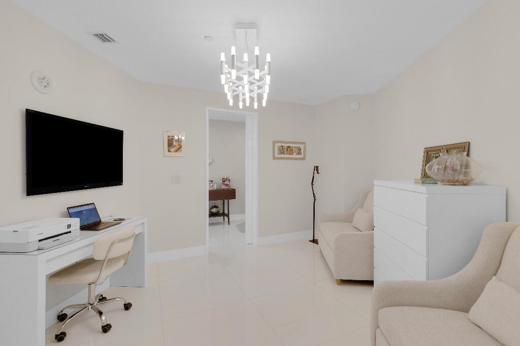 TDR TOWER III CONDO - Residential