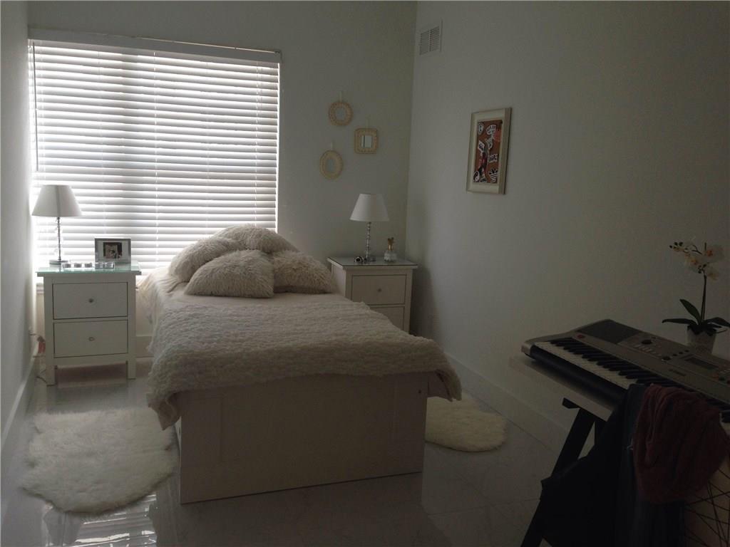 REGENCY TOWER SOUTH - Residential
