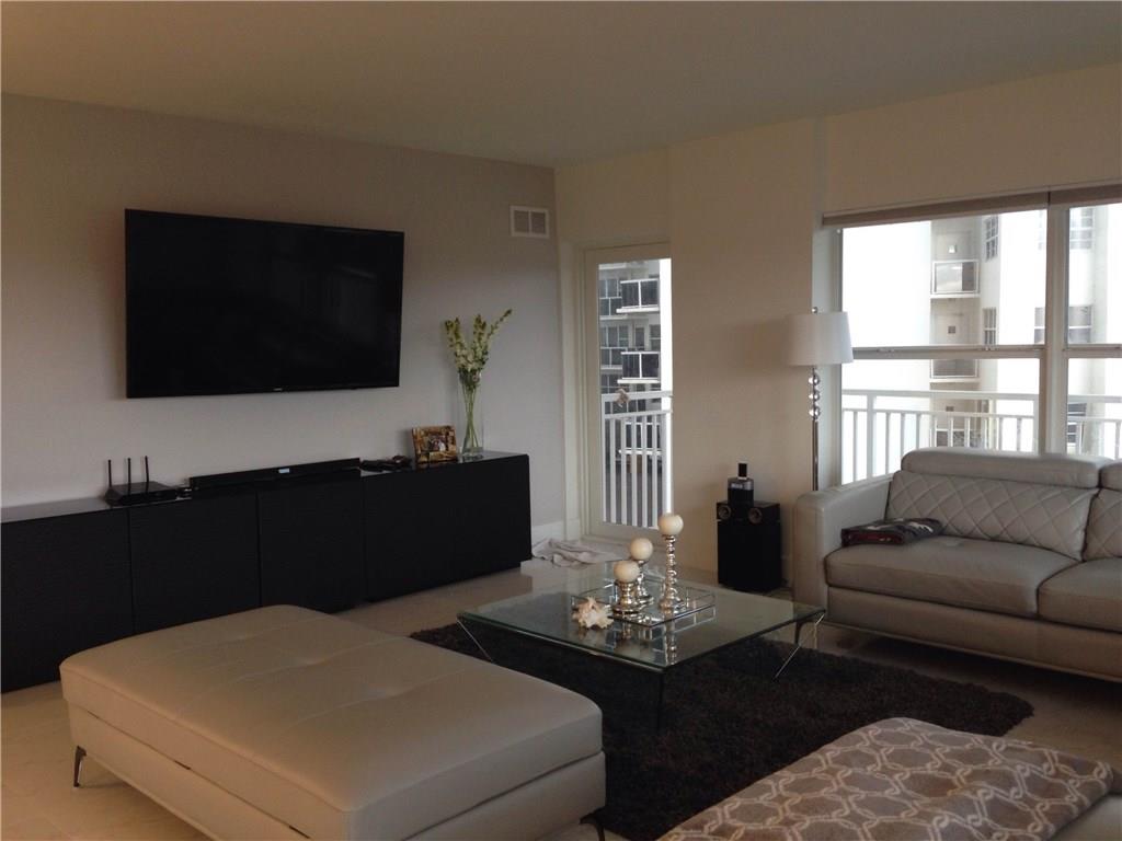 REGENCY TOWER SOUTH - Residential