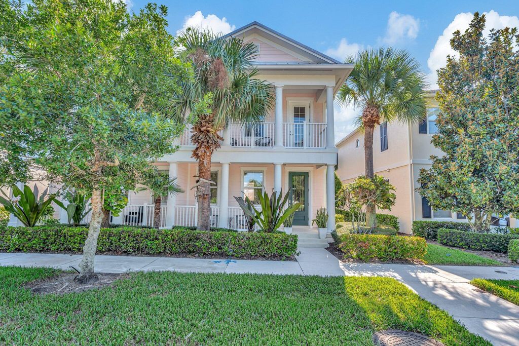 Photo of 3289 Duncombe Drive, Jupiter, FL 33458 (MLS # R11014163)