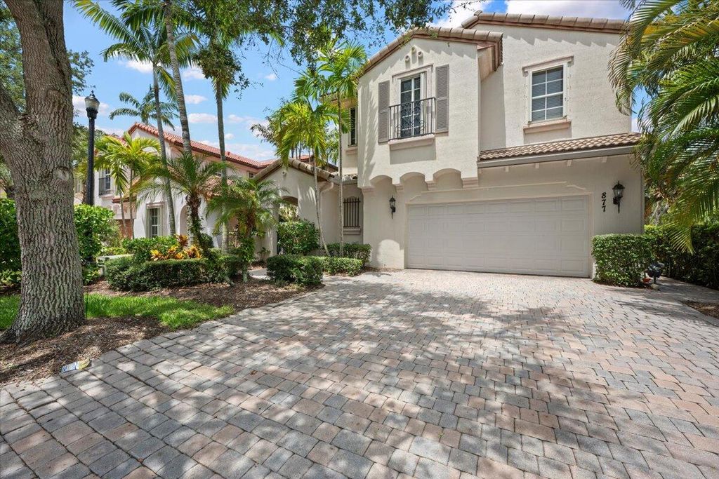 Photo of 877 Taft Court, Palm Beach Gardens, FL 33410 (MLS # B26002566)