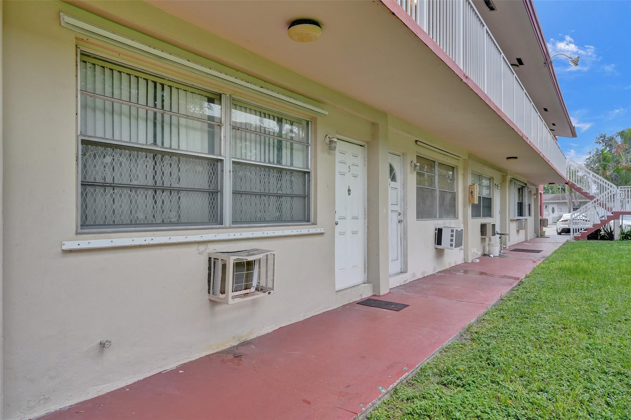 THE TOWN COLONY CONDO - Residential