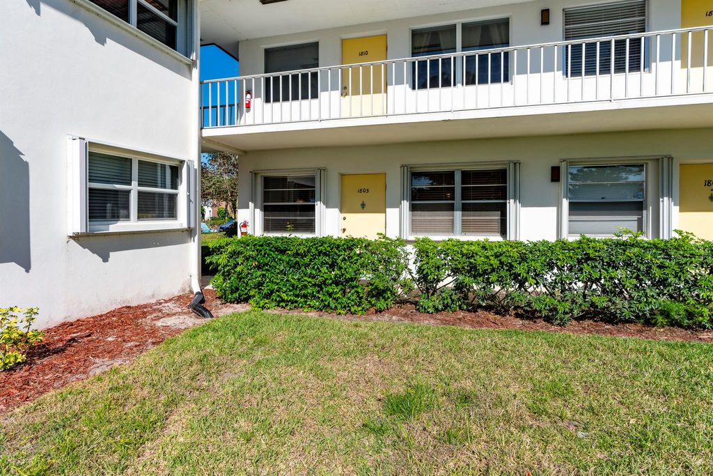 Photo of 1225 NW 21st Street #1803, Stuart, FL 34994 (MLS # R10975809)