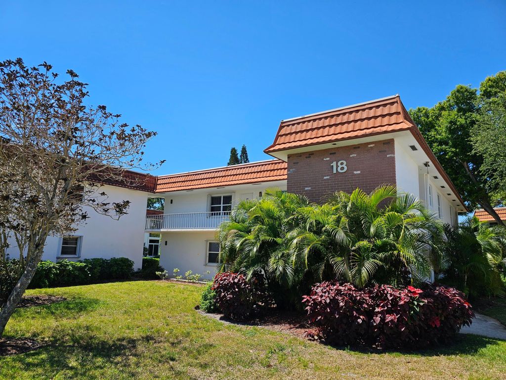 Photo of 1225 NW 21st Street #1803, Stuart, FL 34994 (MLS # R10975809)