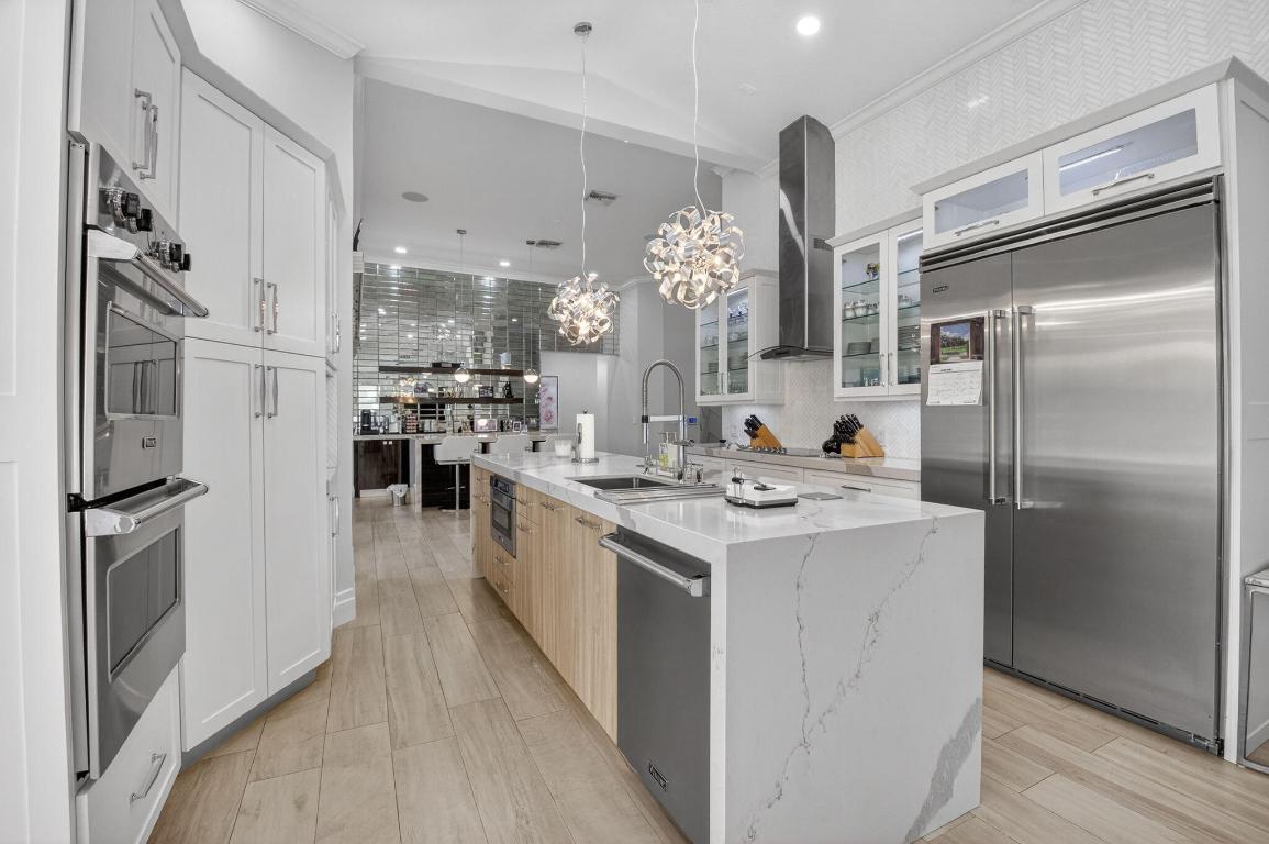 3290 Saint Annes Drive