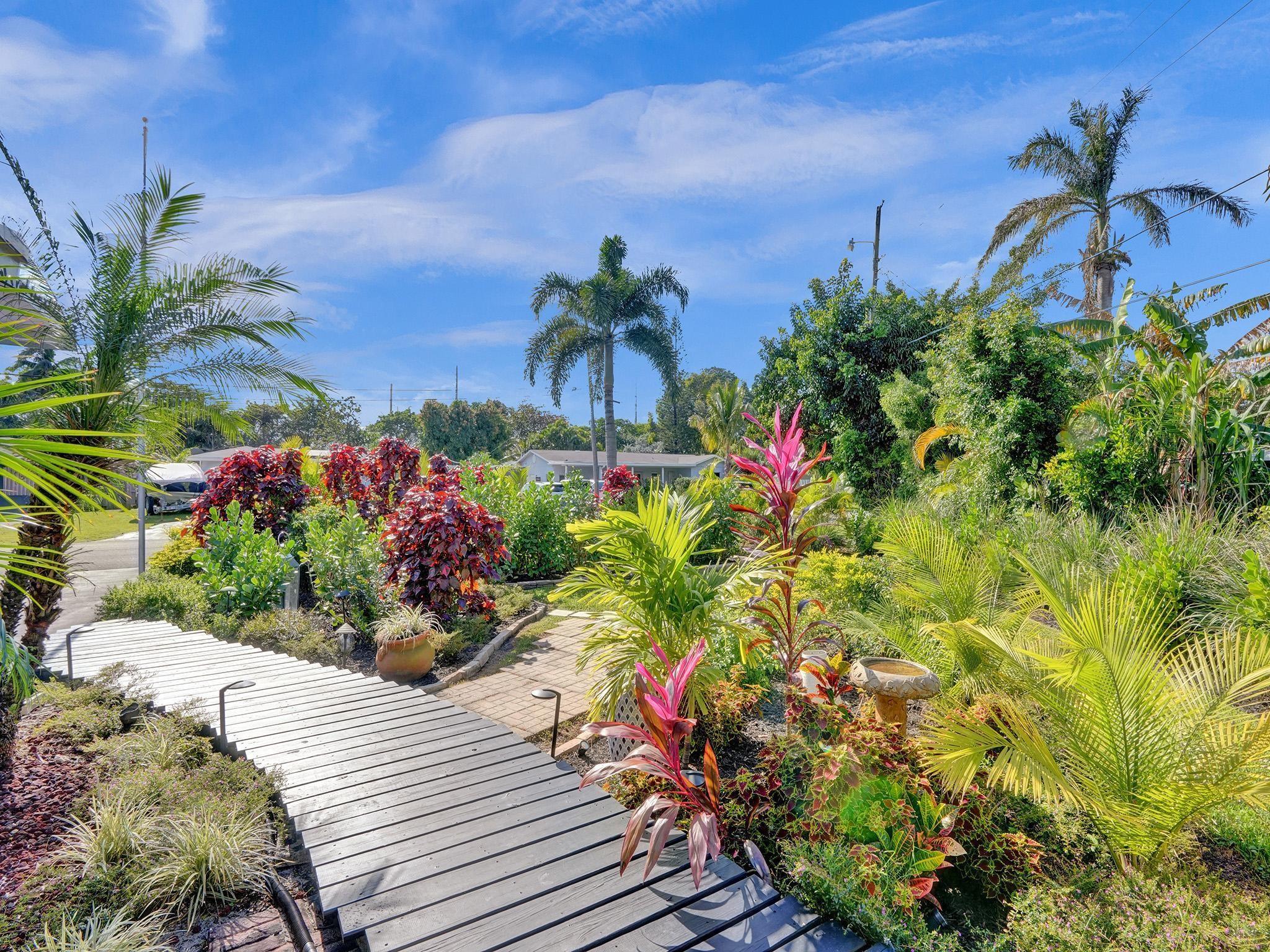 Lloyd Estates Add Corr - Residential