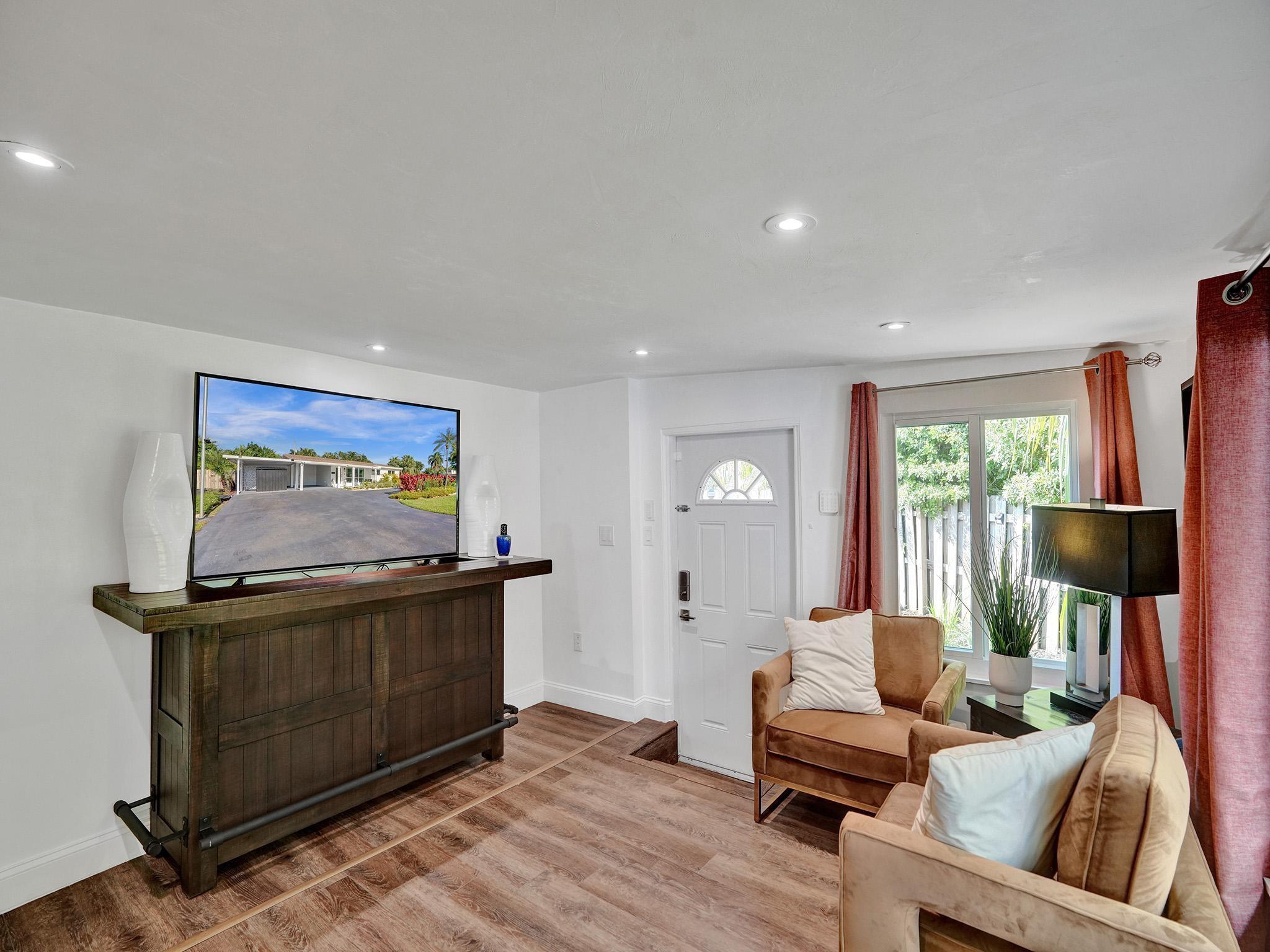 Lloyd Estates Add Corr - Residential