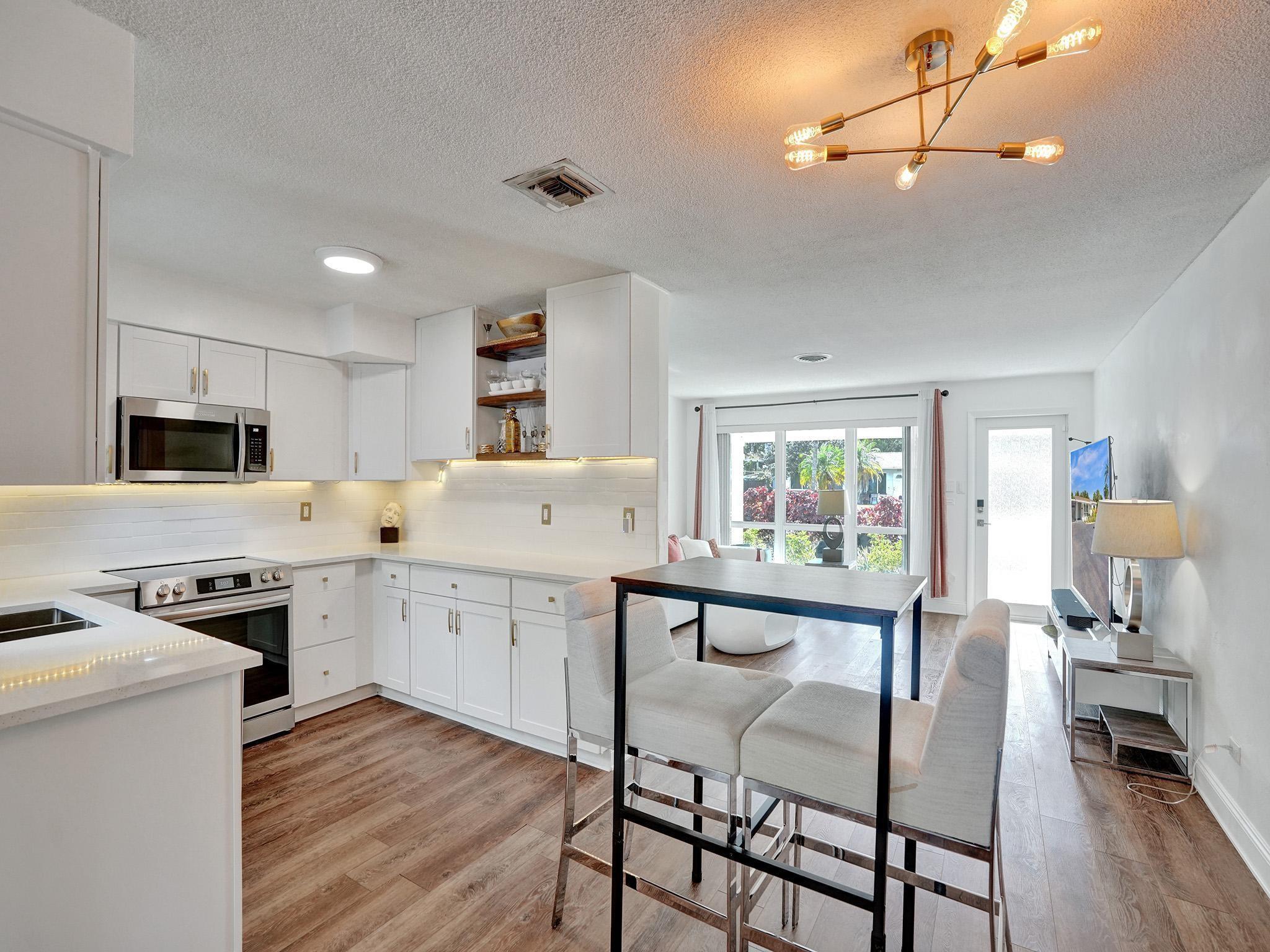 Lloyd Estates Add Corr - Residential