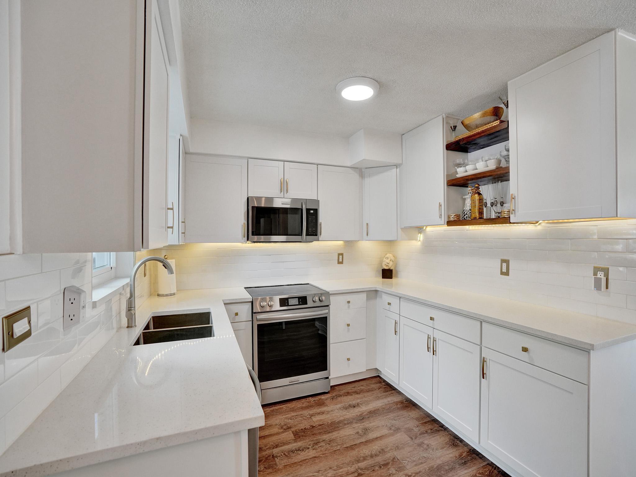 Lloyd Estates Add Corr - Residential