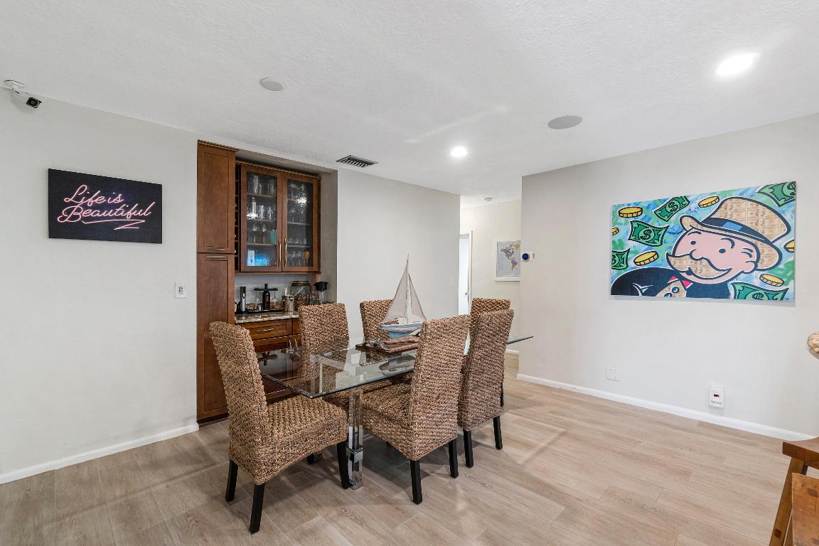 BEL MARRA - Residential Lease