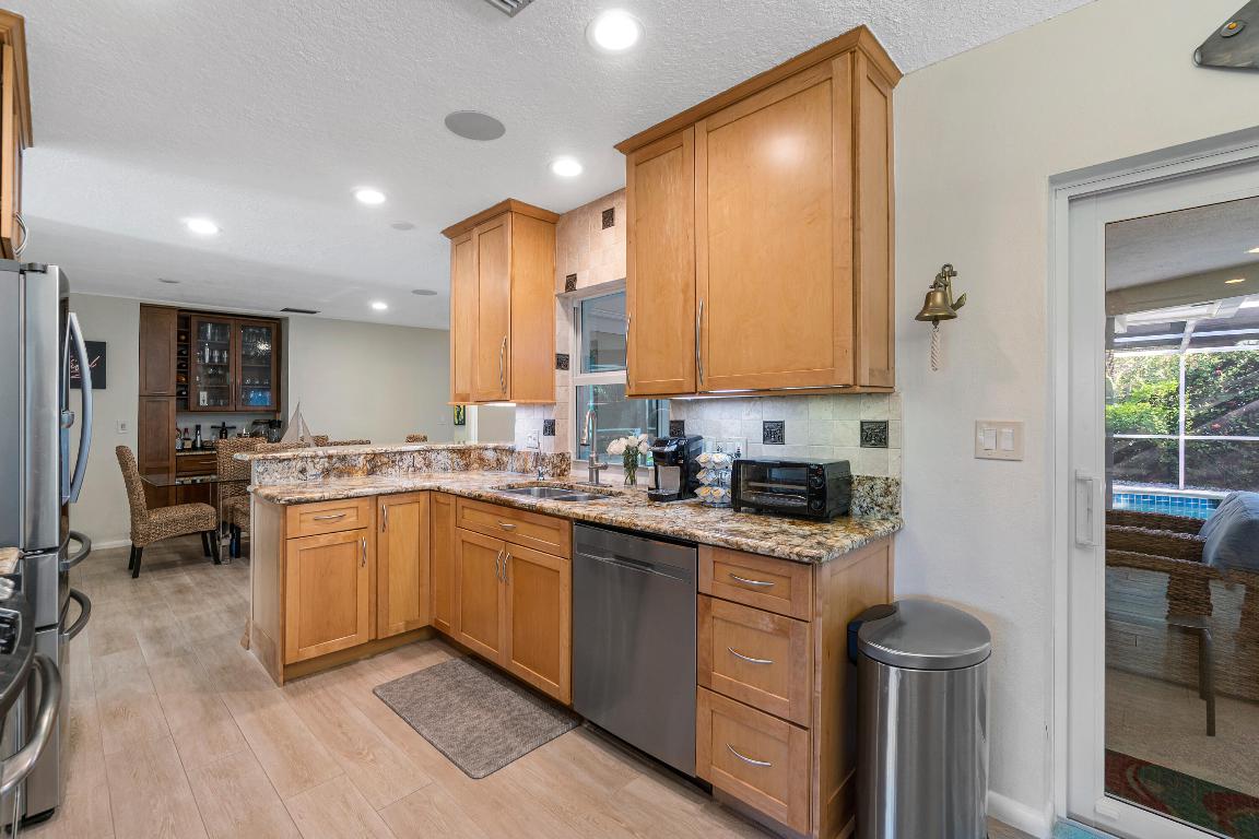 BEL MARRA - Residential Lease