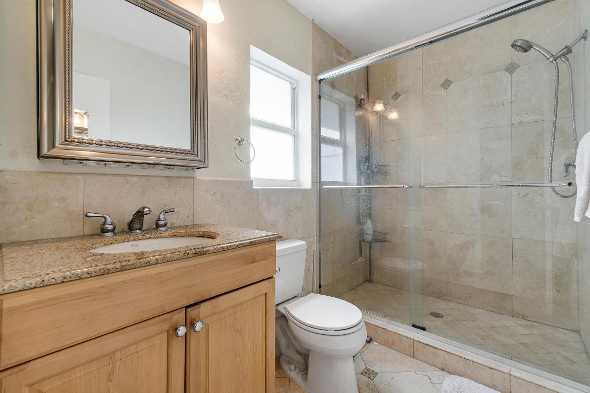 BEL MARRA - Residential Lease