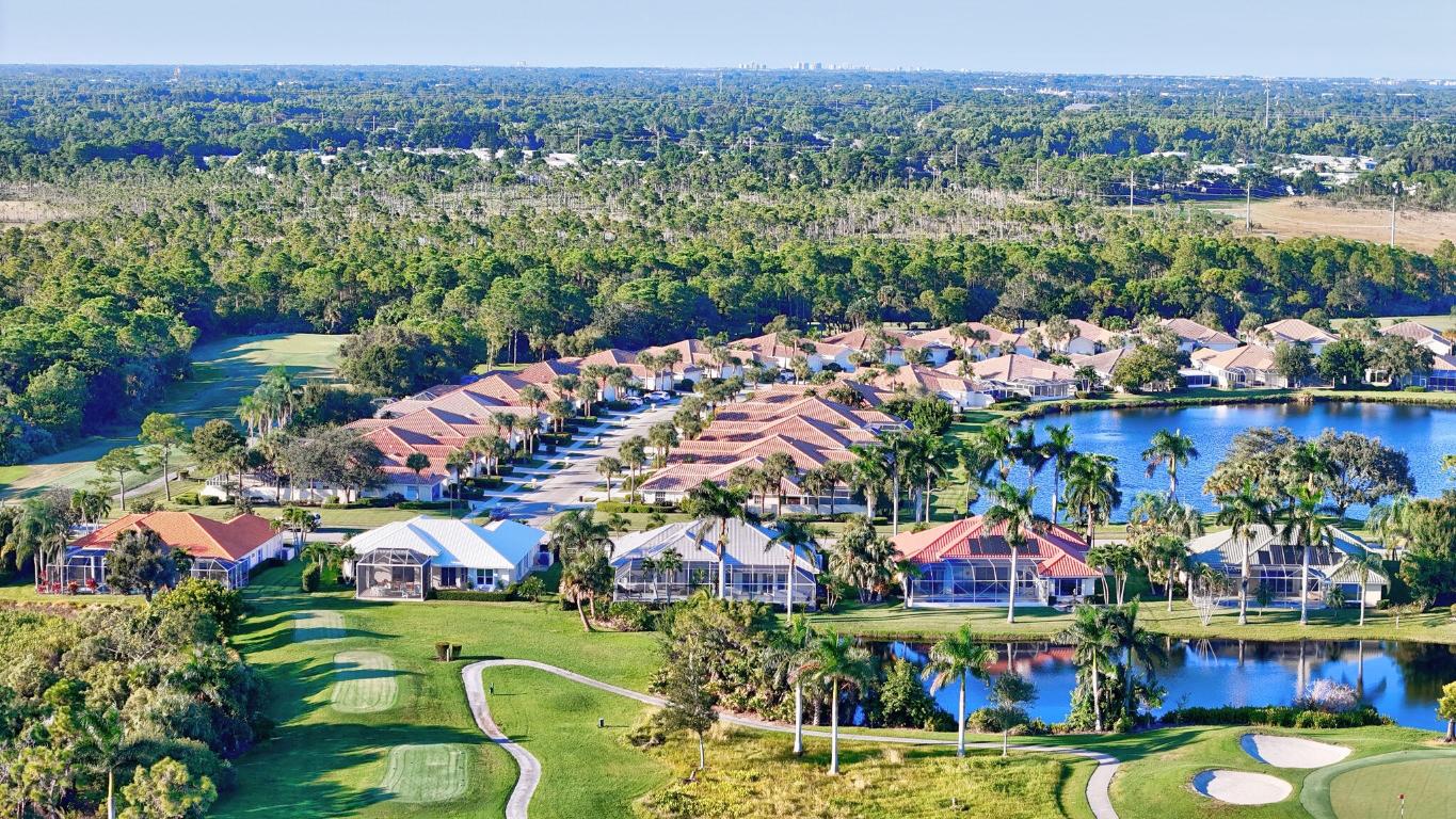 Double Tree 01 - Residential