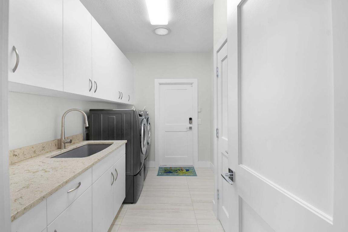 Double Tree 01 - Residential