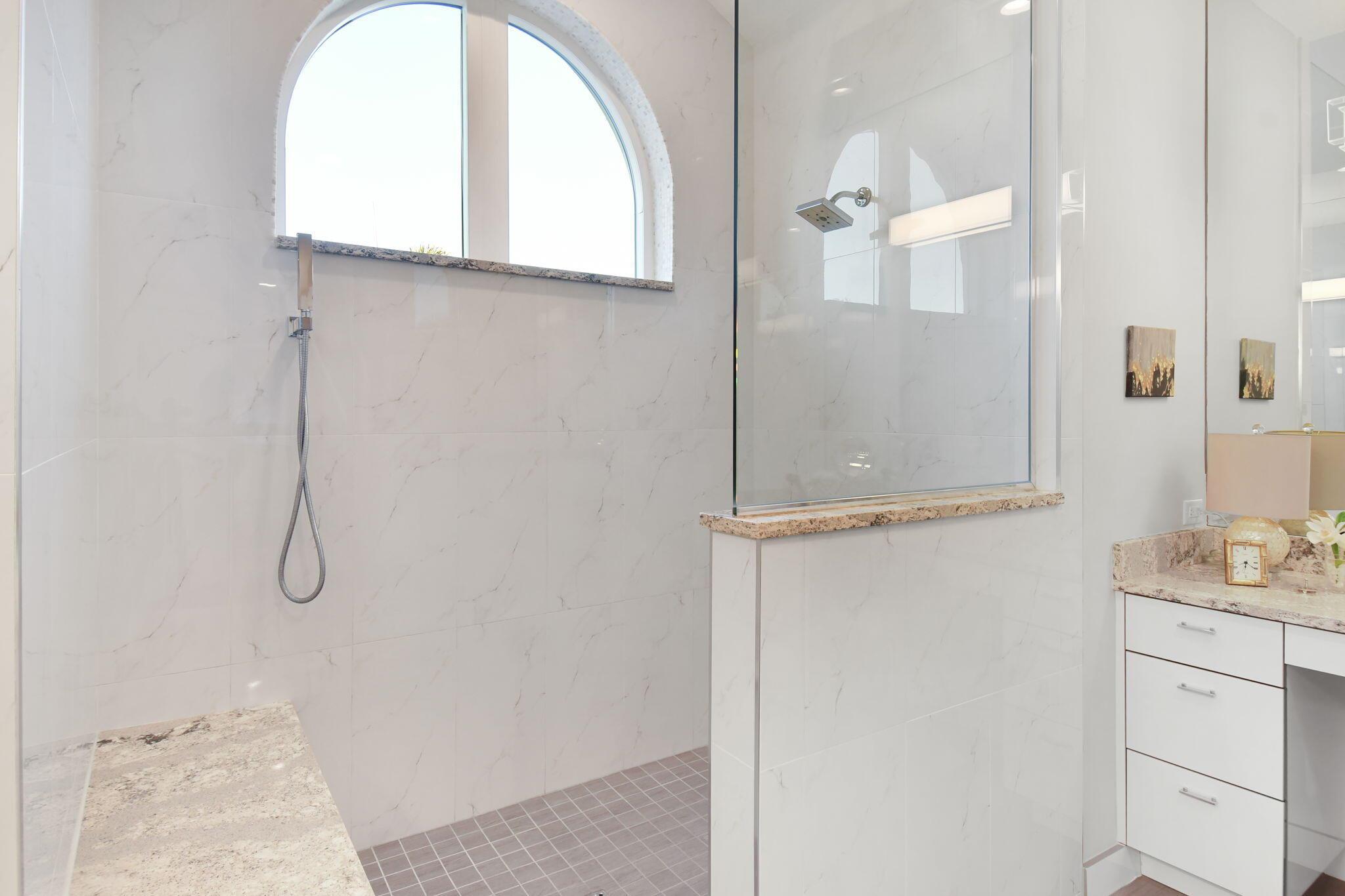 Double Tree 01 - Residential