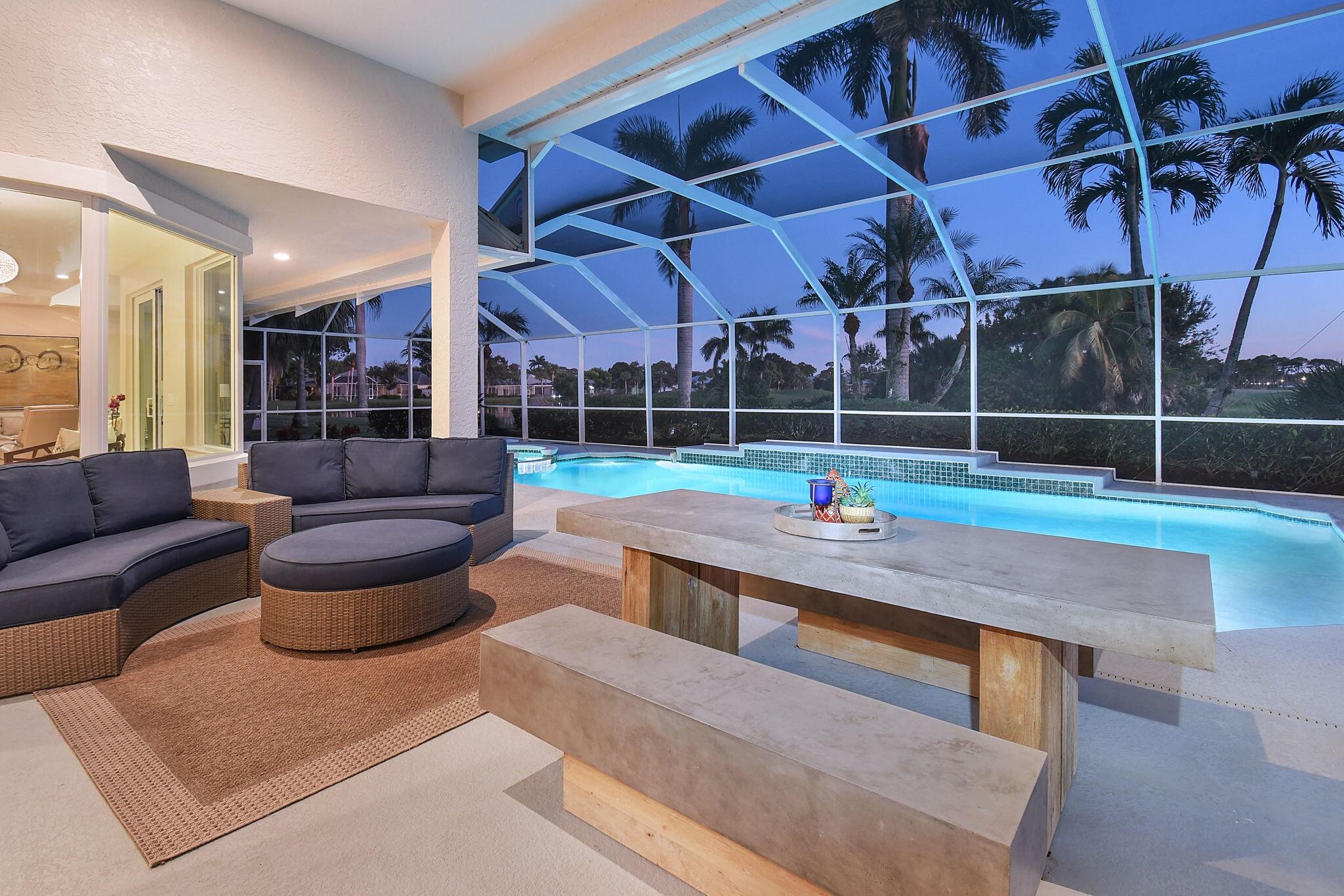 Double Tree 01 - Residential