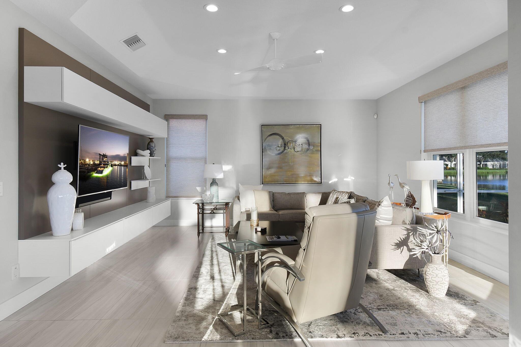 Double Tree 01 - Residential