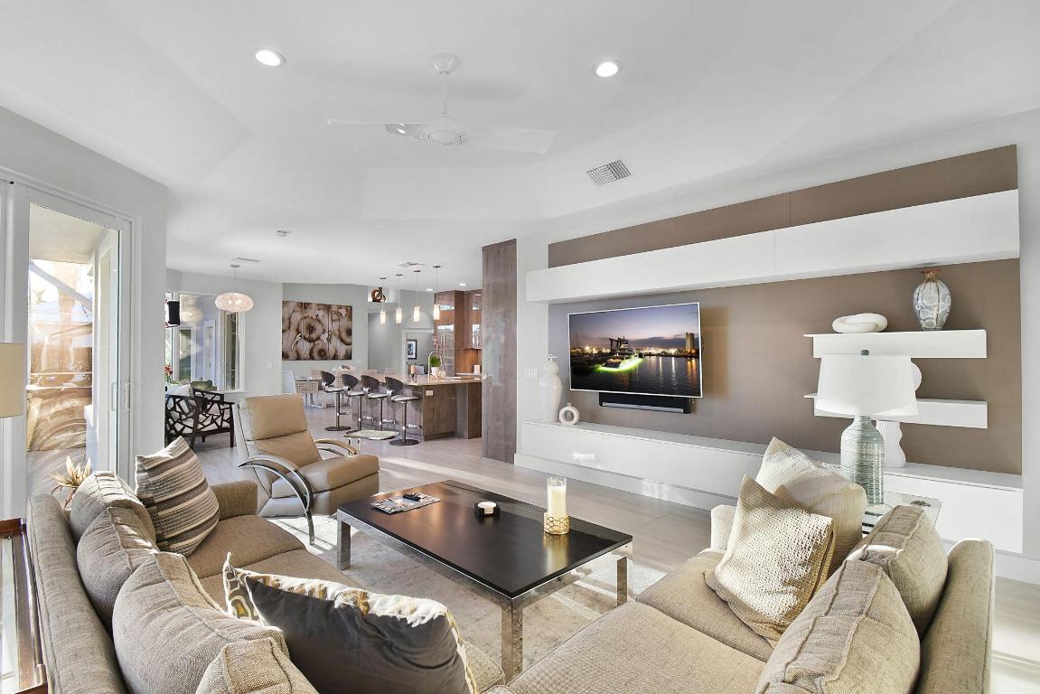 Double Tree 01 - Residential