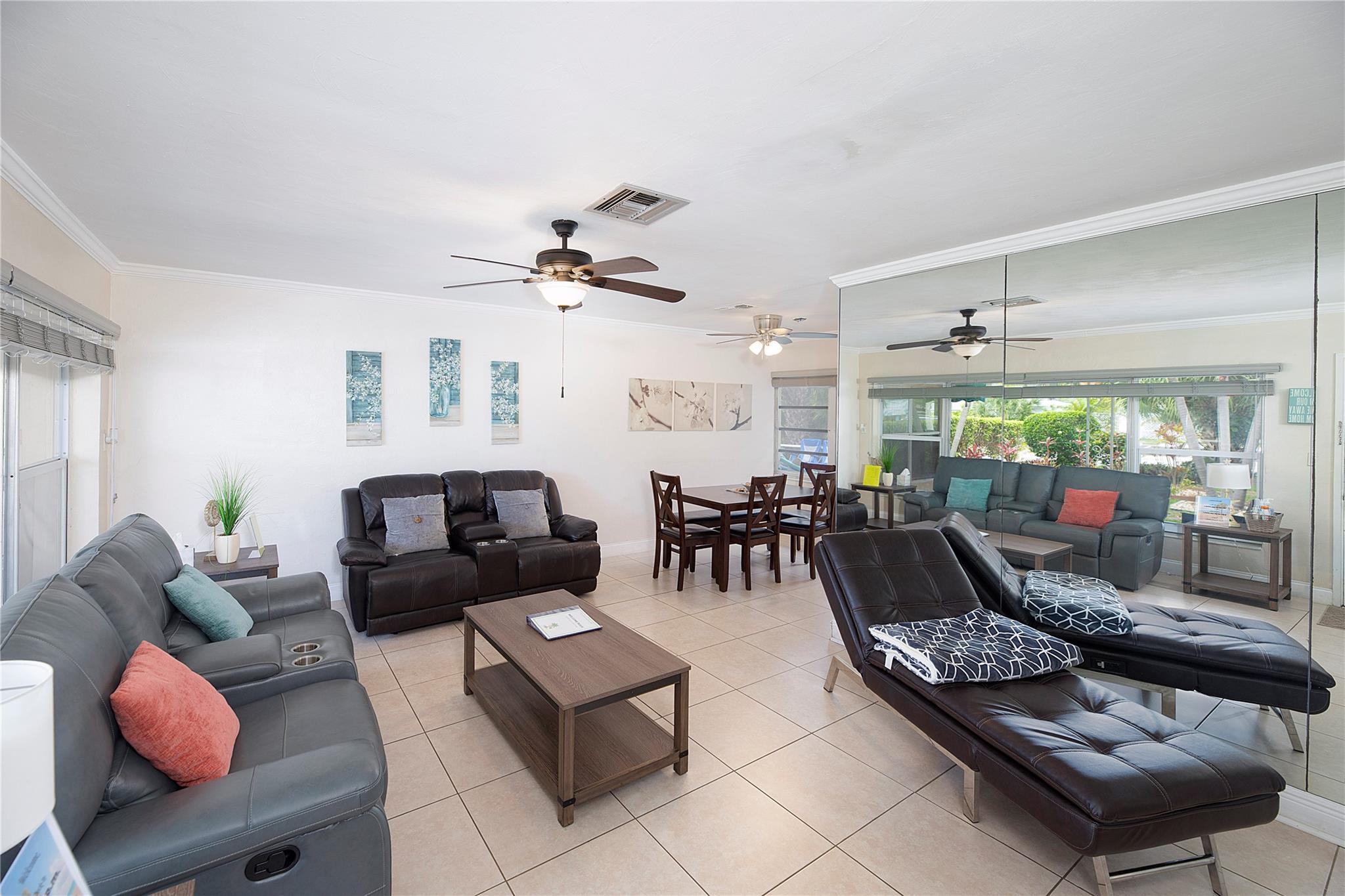 LAUDERDALE BEACH EXT UNIT - Residential Income