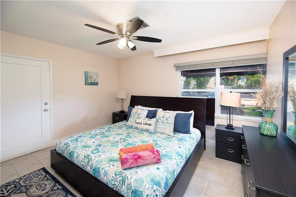 LAUDERDALE BEACH EXT UNIT - Residential Income