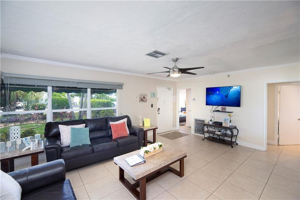 LAUDERDALE BEACH EXT UNIT - Residential Income