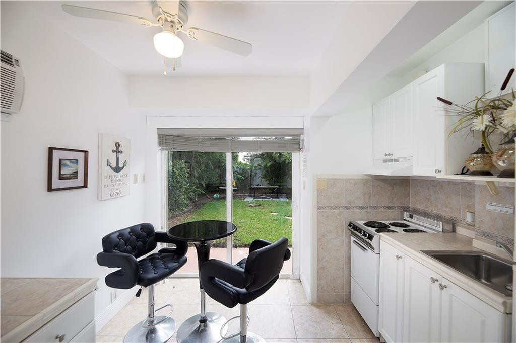 LAUDERDALE BEACH EXT UNIT - Residential Income