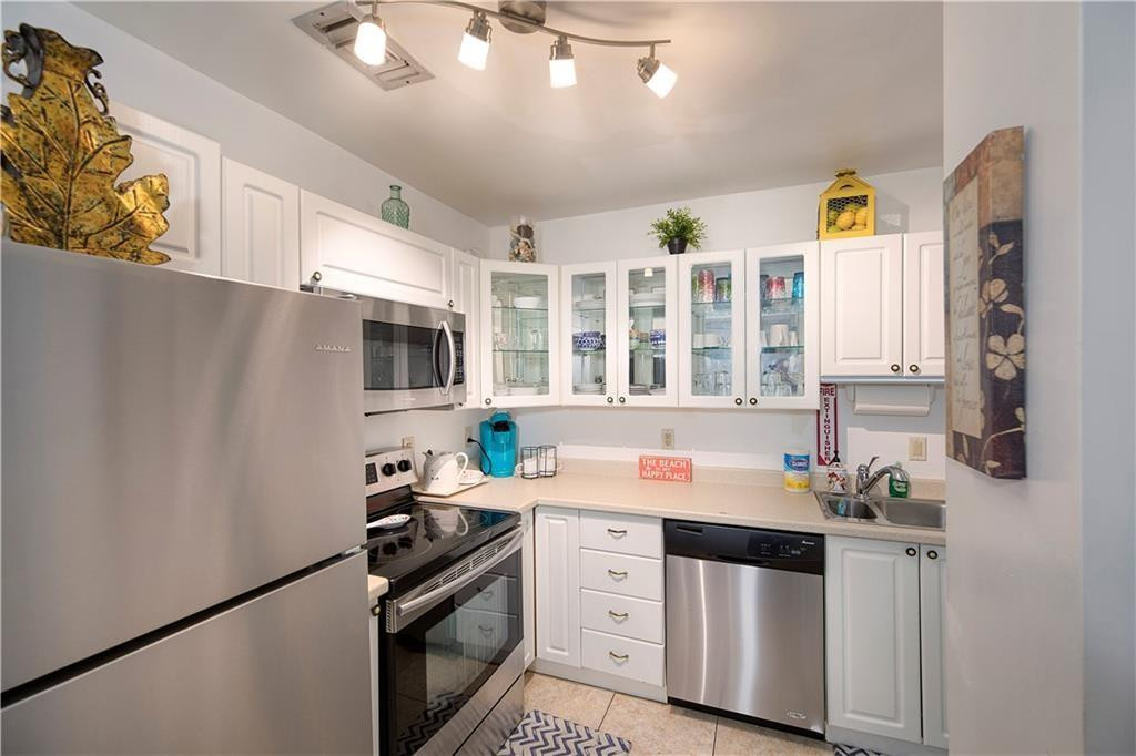 LAUDERDALE BEACH EXT UNIT - Residential Income