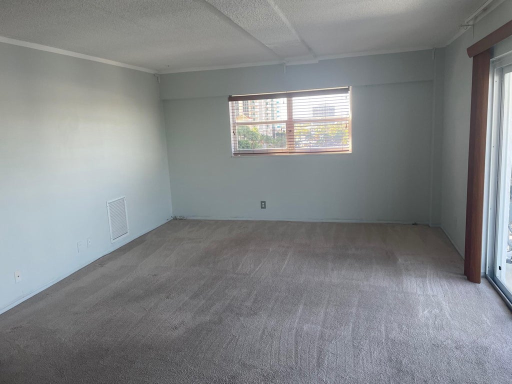 Photo of 95 N Birch Road #701, Fort Lauderdale, FL 33304 (MLS # F10468067)