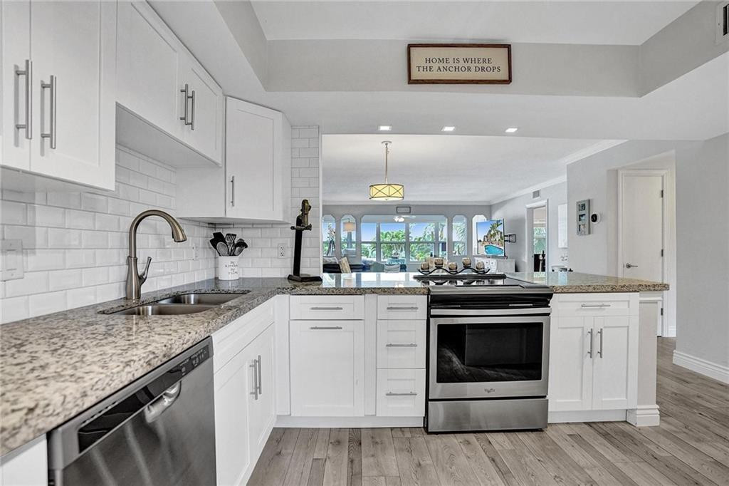 3111 NE 51st Street 305