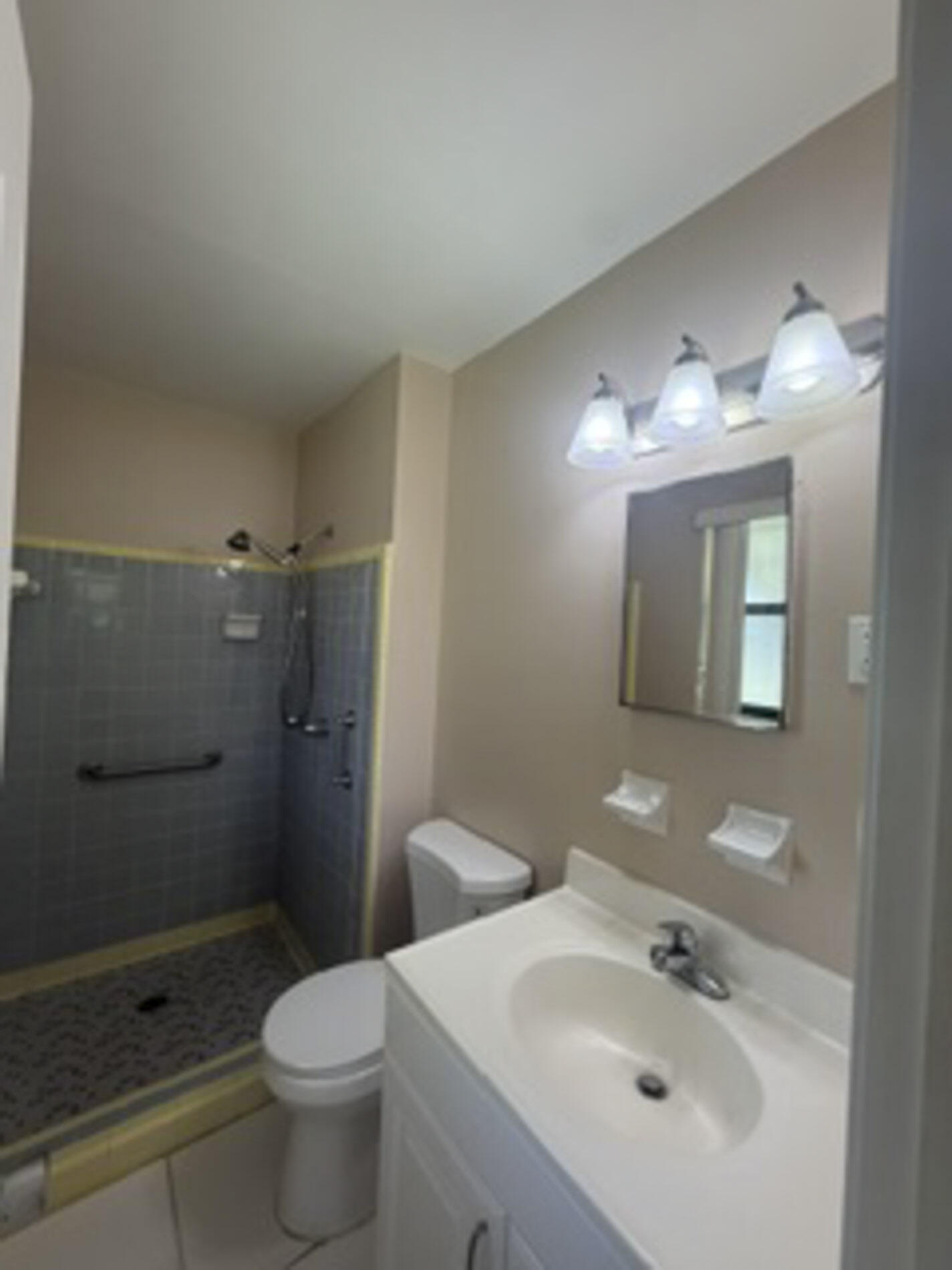 1102 Greenwood Way