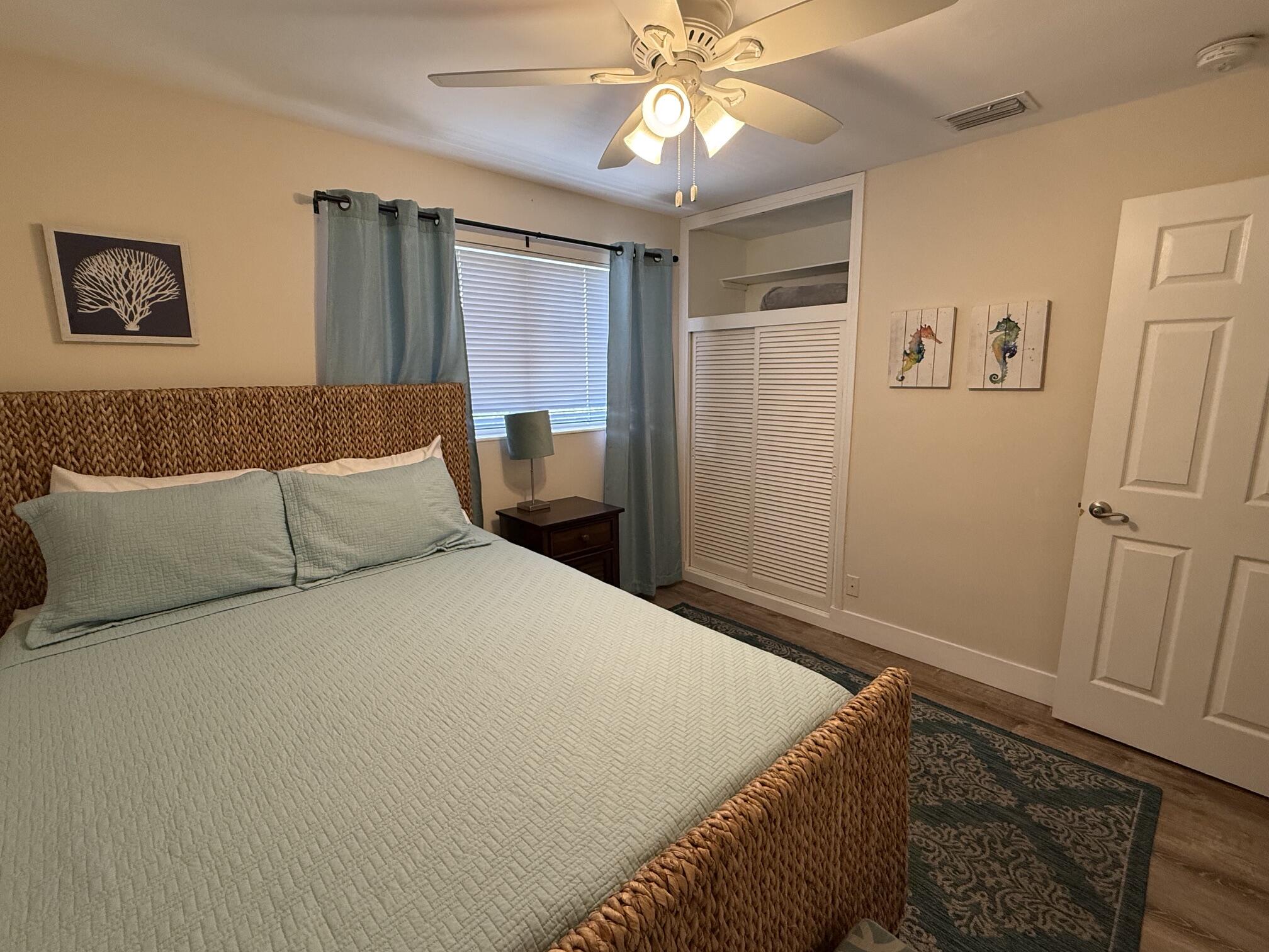 NORTH PALM BEACH VILLAGE OF 1 - Residential Lease