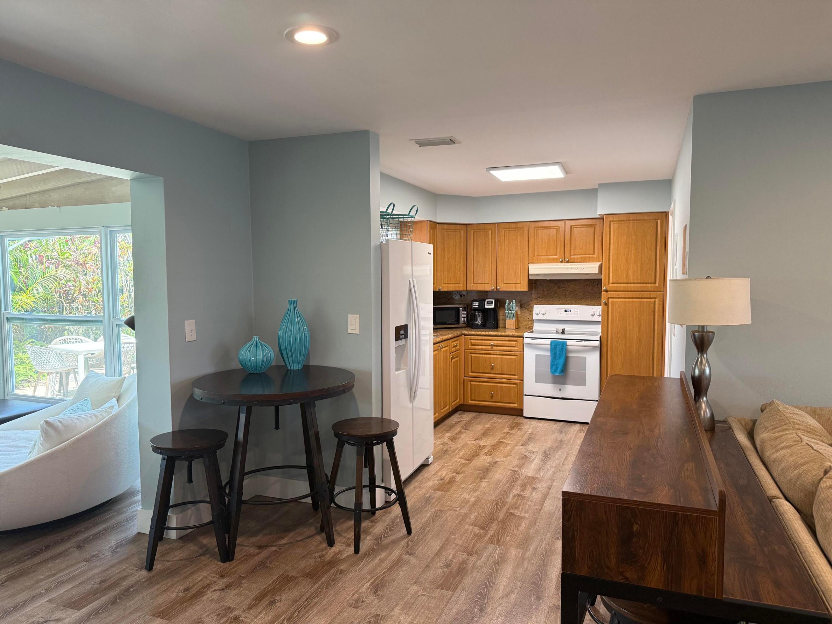 NORTH PALM BEACH VILLAGE OF 1 - Residential Lease