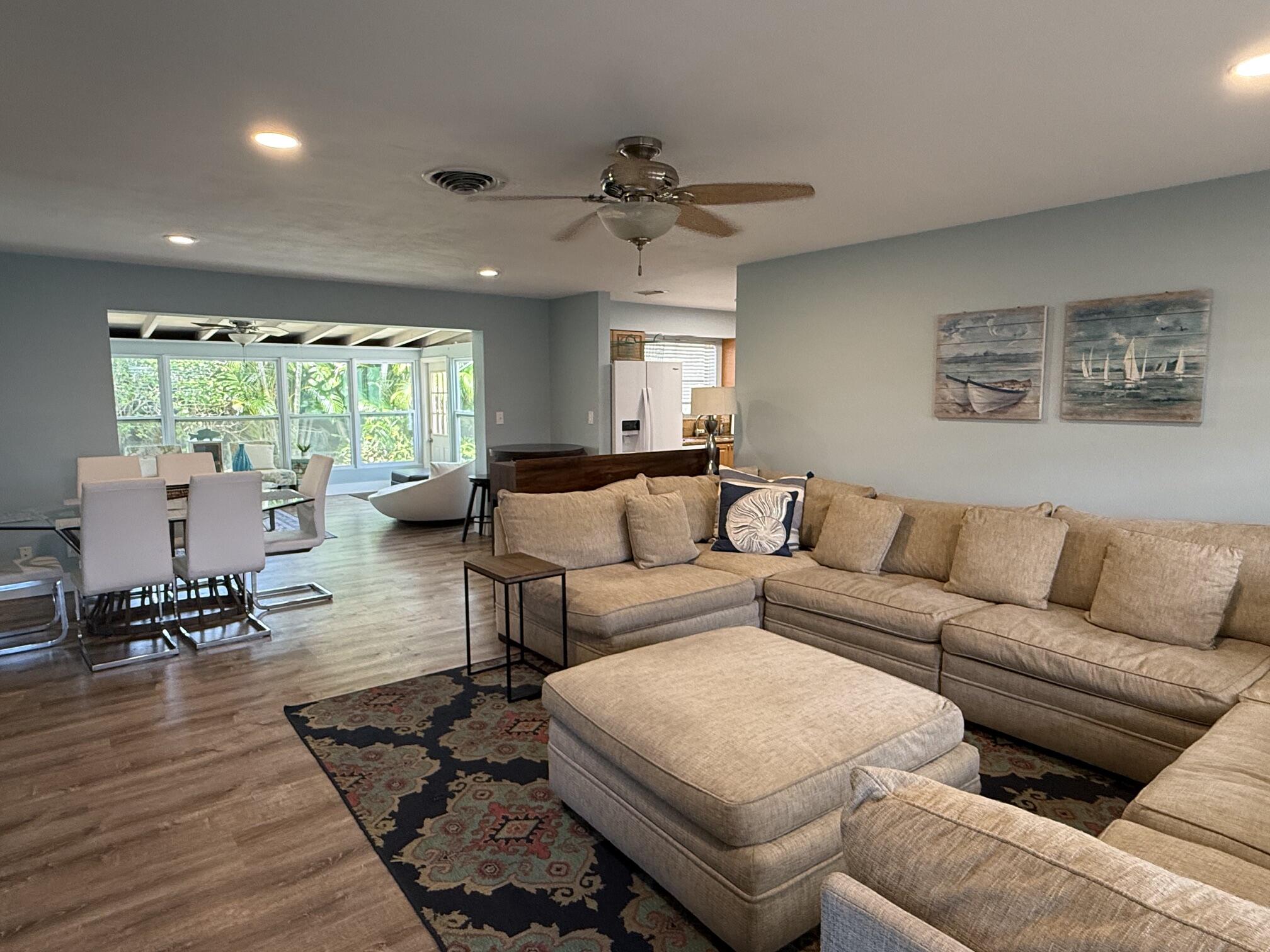 655 Kingfish Place