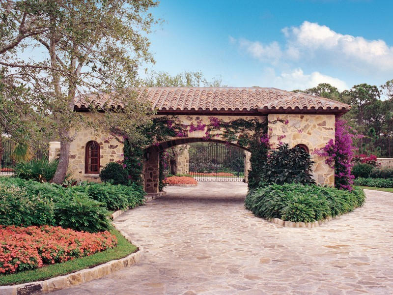 The Bear's Club - Residential