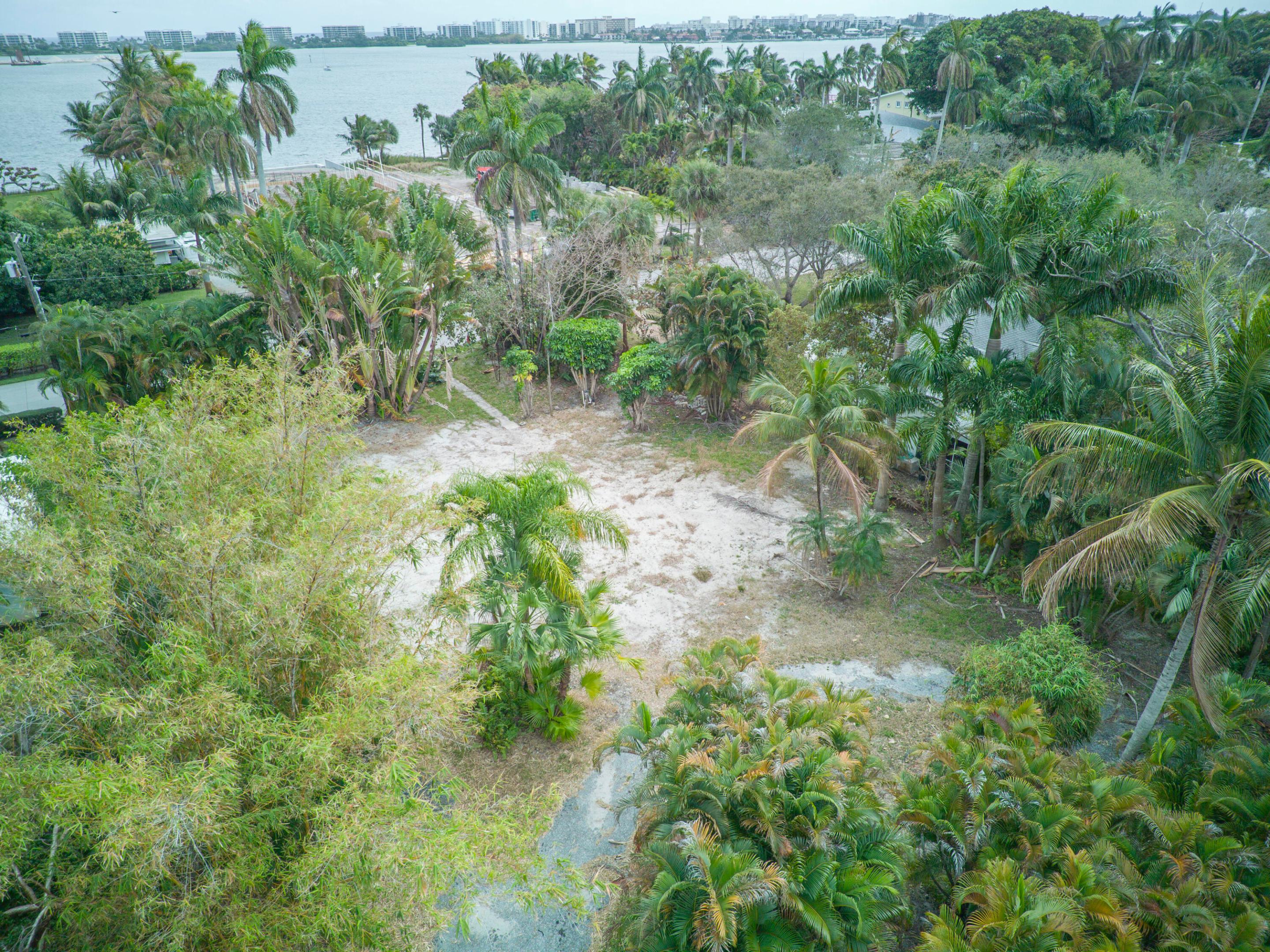 Town of Lake Worth - Land