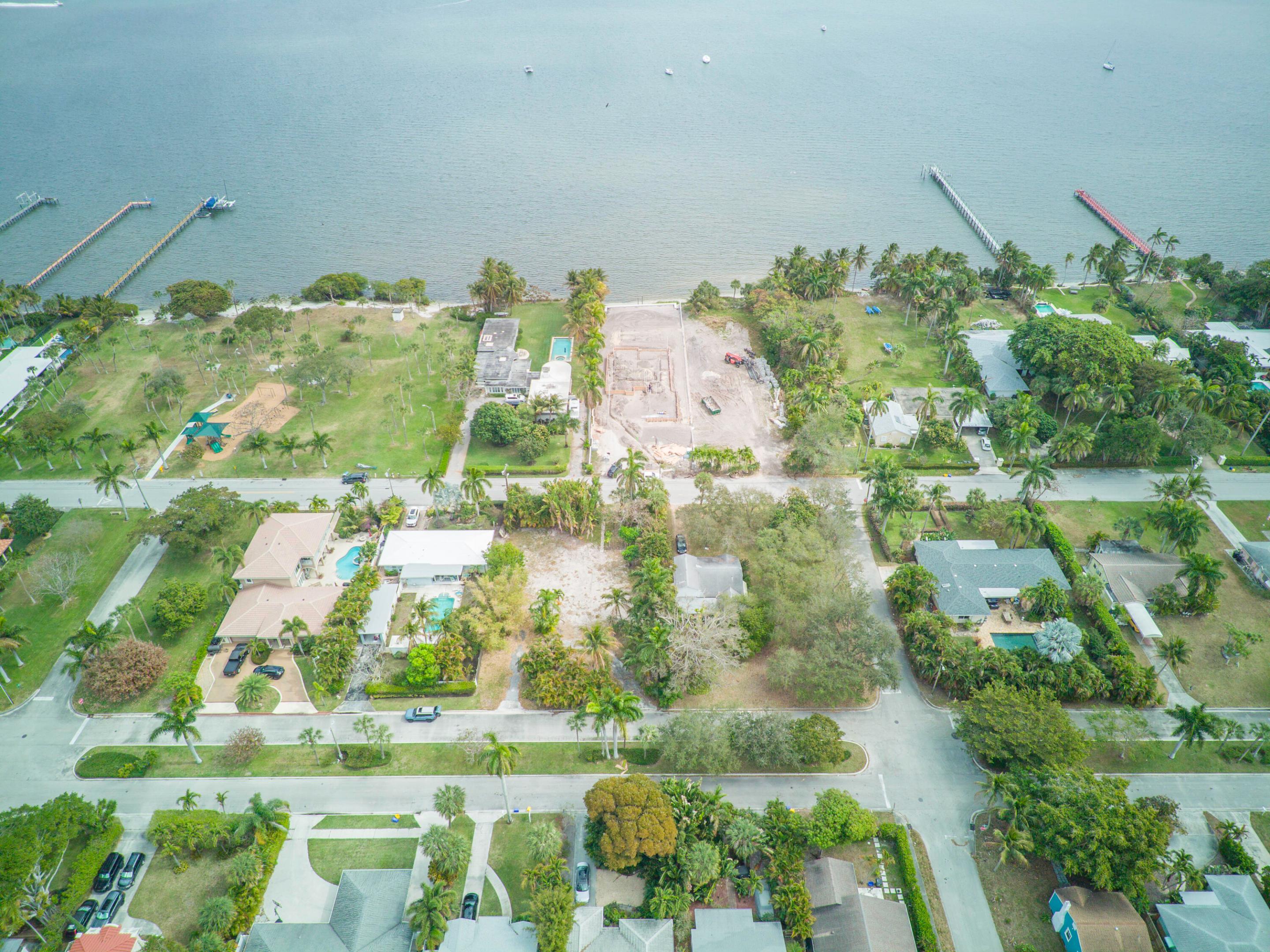 Town of Lake Worth - Land