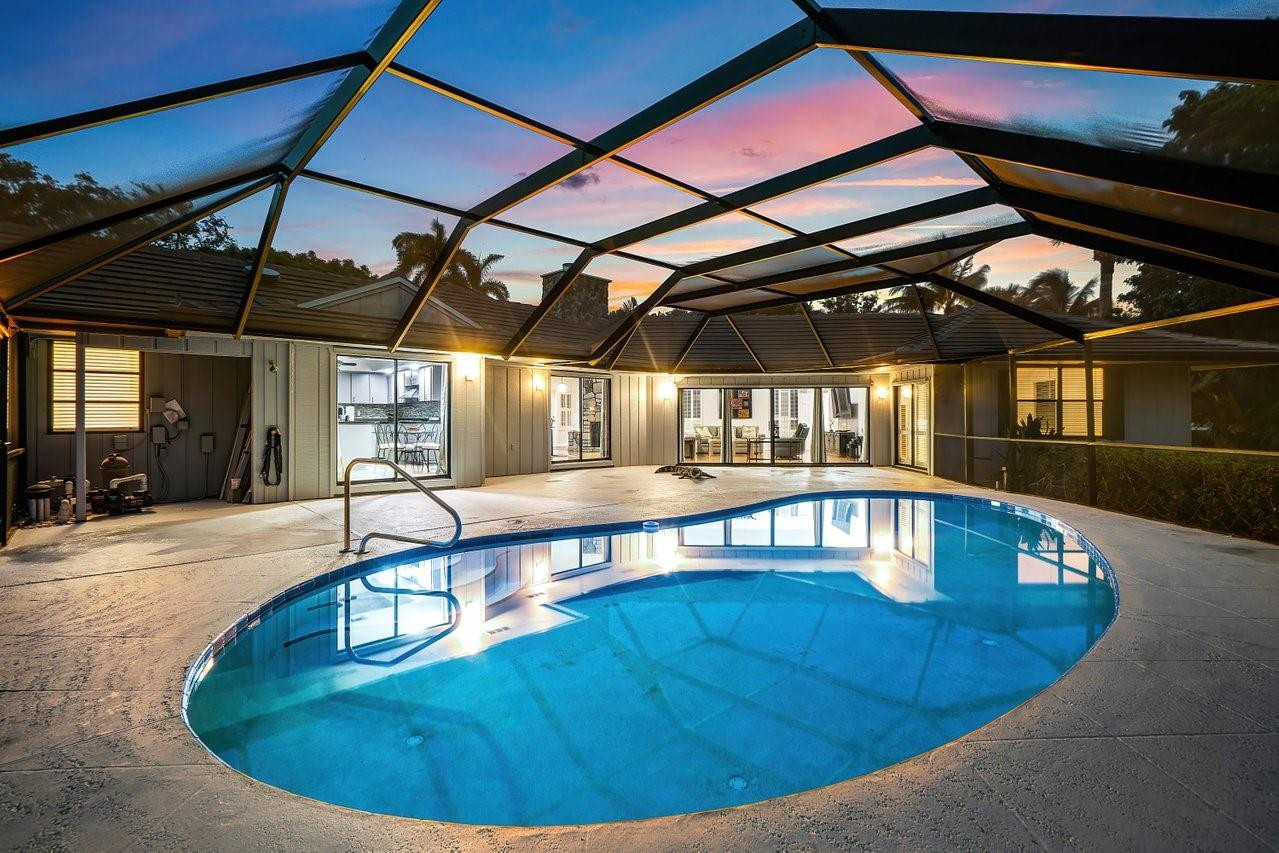 HERITAGE OAKS - Residential