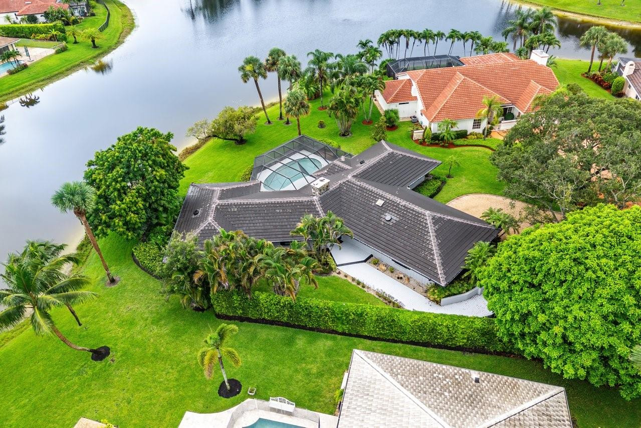HERITAGE OAKS - Residential