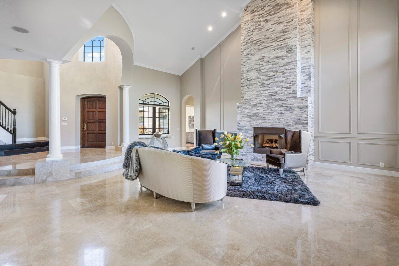 9247 Equus Circle