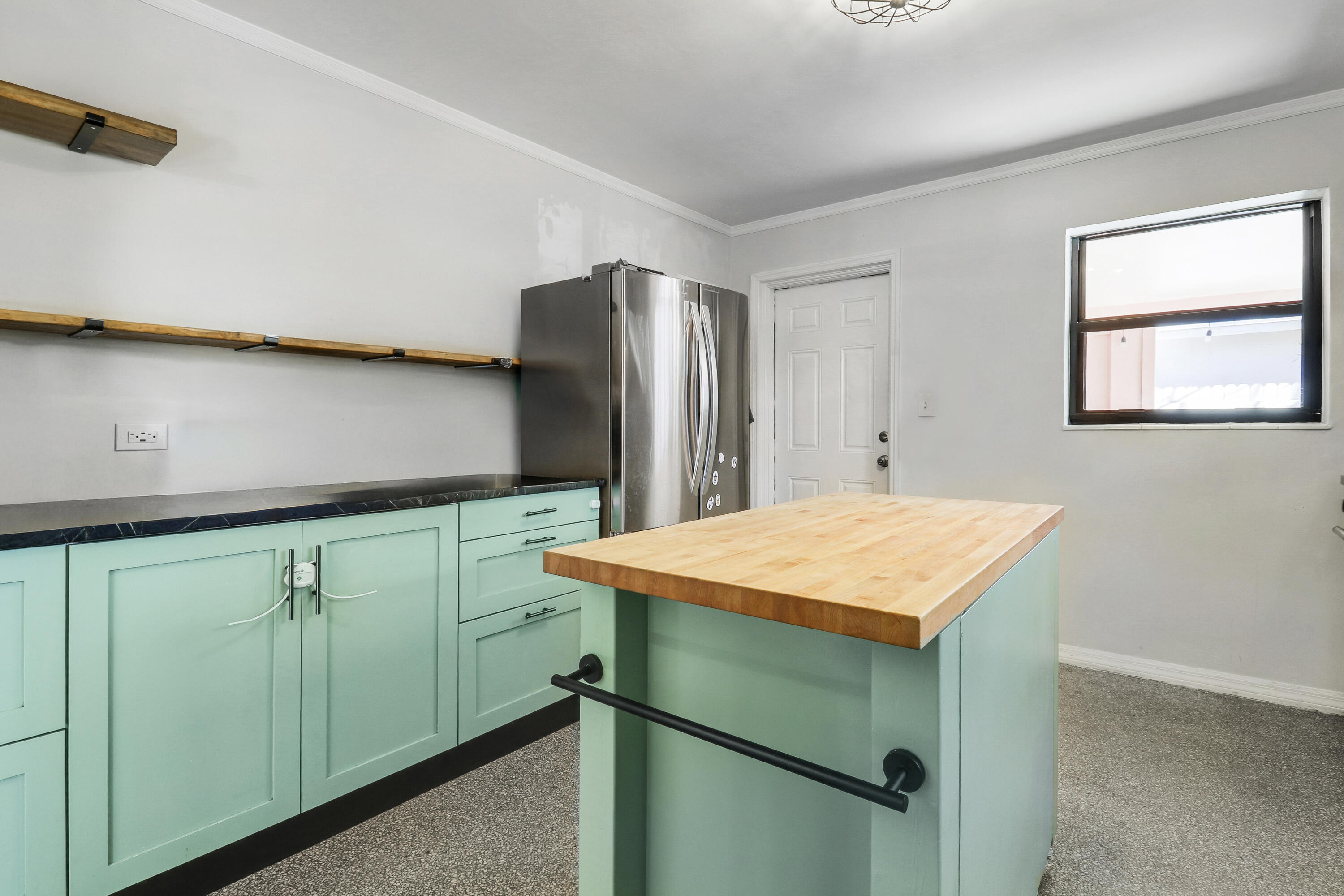 NORTH LAKE WORTH - Residential