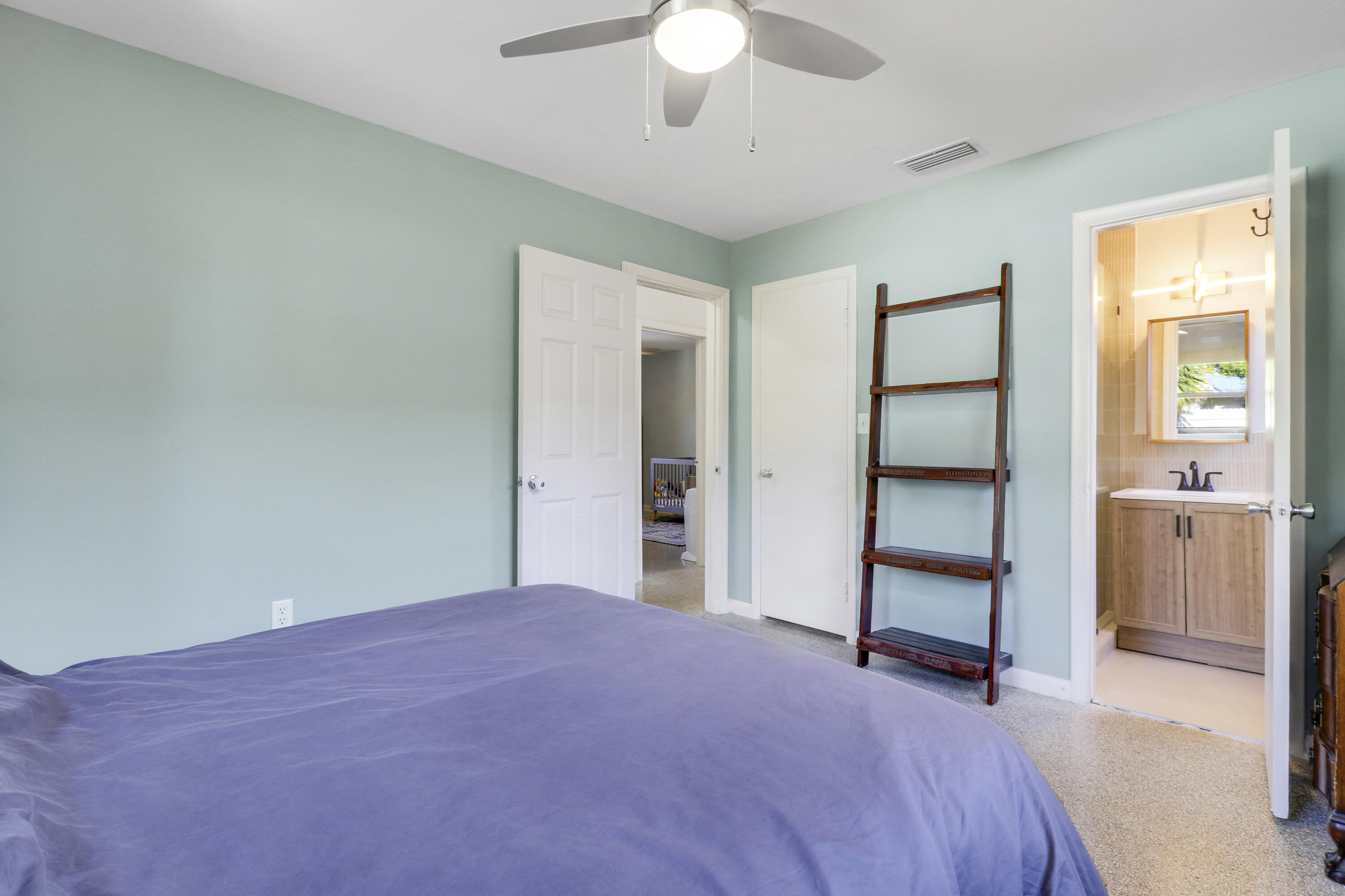 NORTH LAKE WORTH - Residential